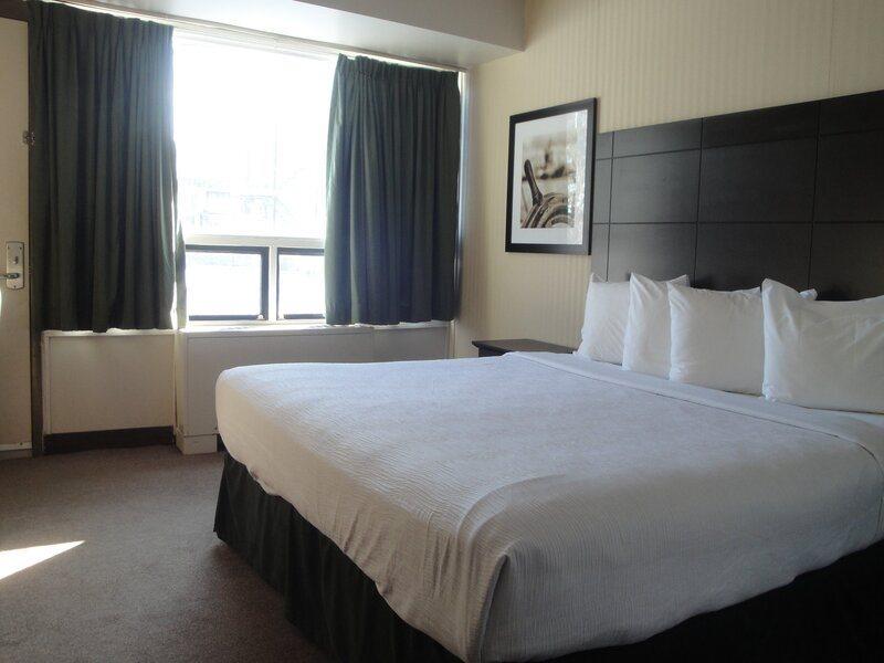 Rodeway Hotel